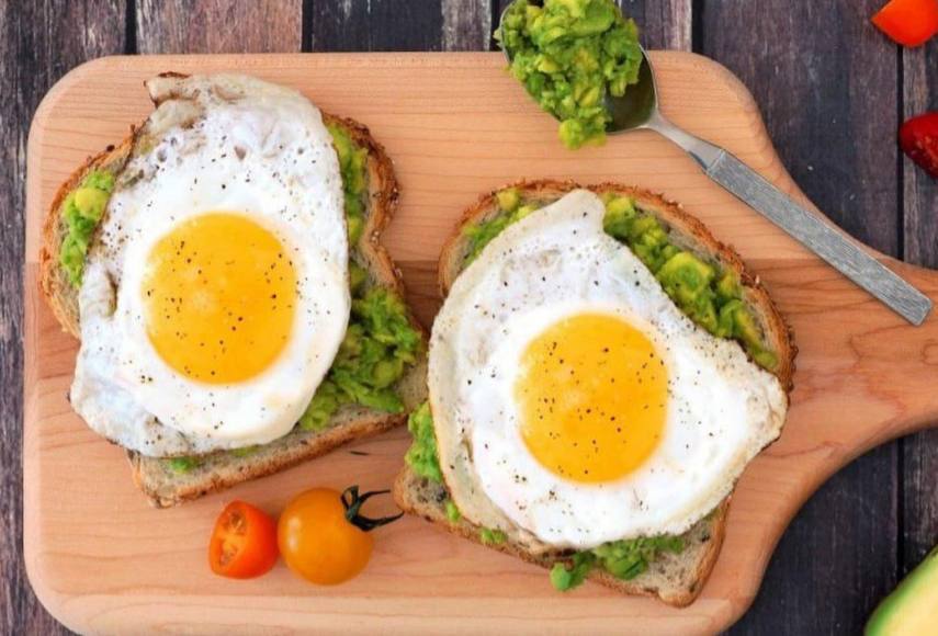 Czy warto zrezygnować z jajek, jeśli masz wysoki poziom cholesterolu?